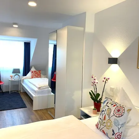 B54 Center Hotel