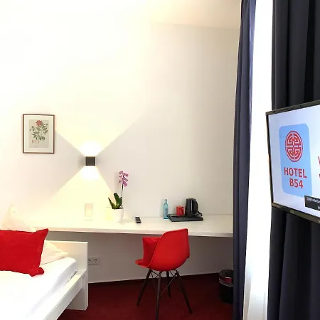 B54 מלון 3*